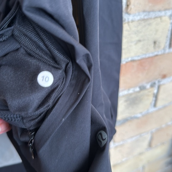 Lululemon Black Hooded Rain Jacket - Picture 7 of 7
